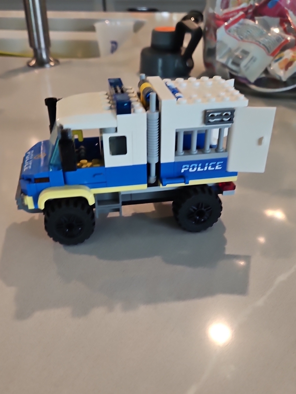 Lego City Police Off-Road Rescue Truck